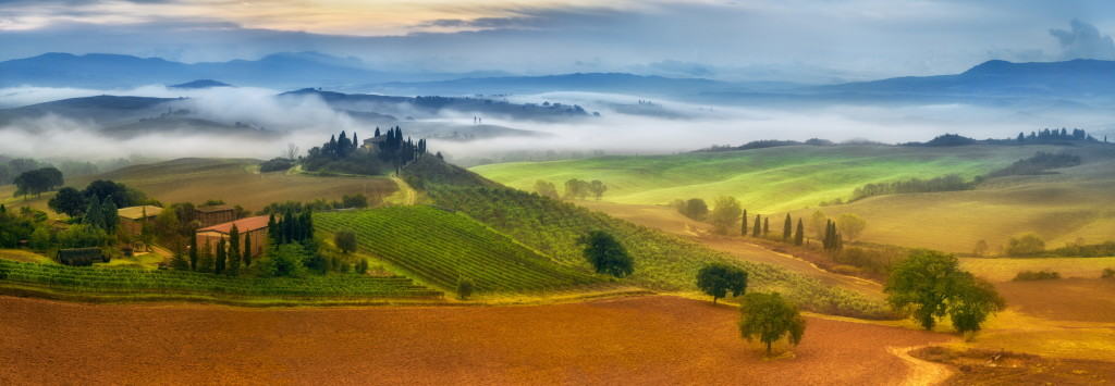 morning fog in Tuscany